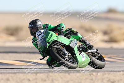 media/Dec-07-2025-CVMA (Sun) [[3e7d2de5dc]]/Race 11-Formula 2-CVMA Hooligans-American Thunder/